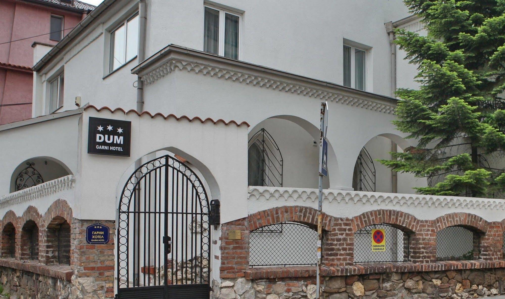 Hotel Dum By Muskat Belgrad Exteriör bild